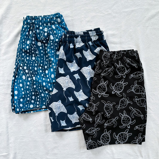 Navy Eagle Ray Men's swim trunks